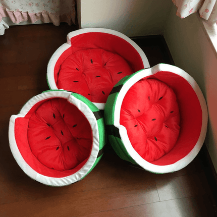 Juicy Oasis Pet Bed