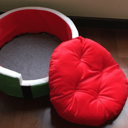 Juicy Oasis Pet Bed