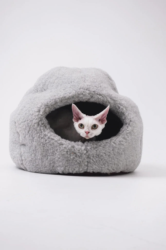 Nest Natural Woolen Pet Bed - Gray