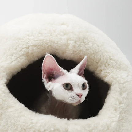 Nest Natural Woolen Pet Bed - White