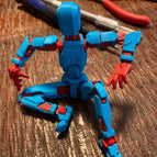 Blue and red (finished) send 5 gestures +4 weapons 15cm(Bracket)