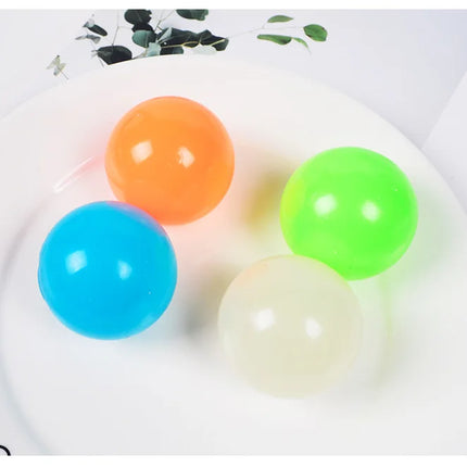 Luminous Sticky Target Balls
