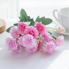 M / Pink