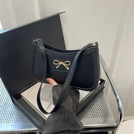Bow Detail Shoulder Bag