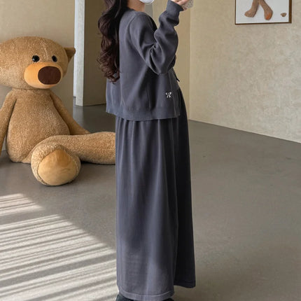 2-Piece Maternity Knit Dress Set