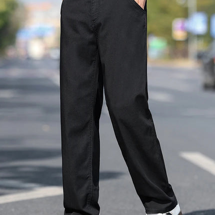 Men’s Lightweight Wide-Leg Jeans