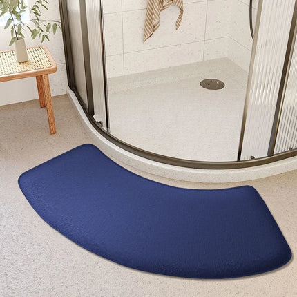 Thick Curved Absorbent Bathroom Mat