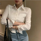 S / White