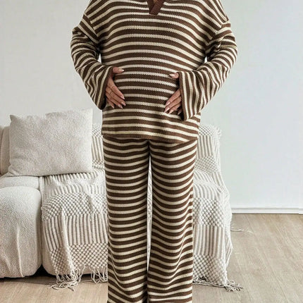 2-Piece Maternity Polo Shirt and Pants Set