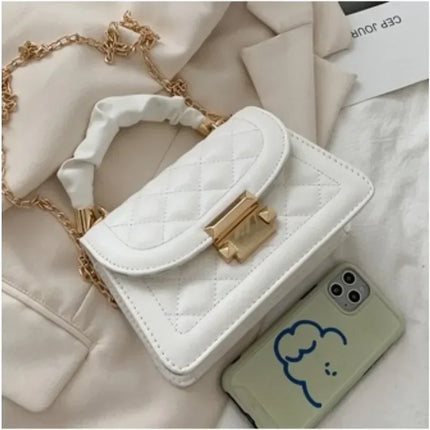 Rhomboid Chain Crossbody Bag