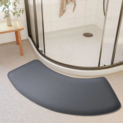 Thick Curved Absorbent Bathroom Mat
