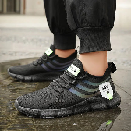 Men's Black Breathable Mesh Sports Sneakers