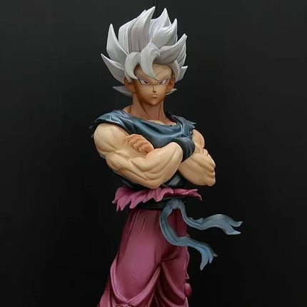 Super Saiyan Goku Action Figure