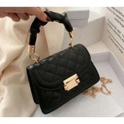 Rhomboid Chain Crossbody Bag