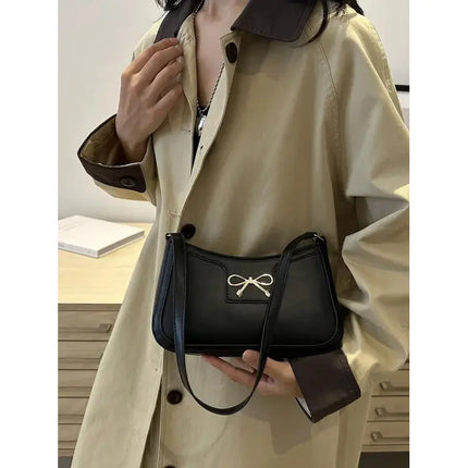 Bow Detail Shoulder Bag