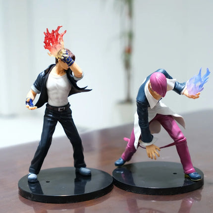 Kyo Kusanagi & Iori Yagami Figure Set