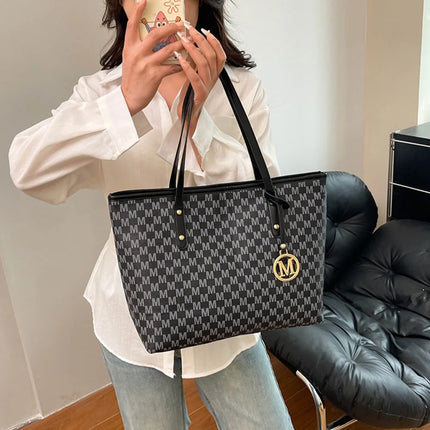 Check Pattern Tote Bag