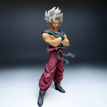 Super Saiyan Goku Action Figure