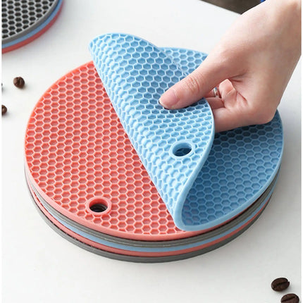 Honeycomb Silicone Trivet Mat