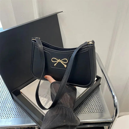 Bow Detail Shoulder Bag