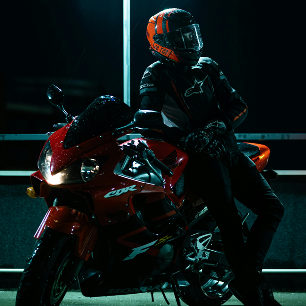 <h3>Automobile & Motorcycles</h3>