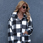 Black and White / L