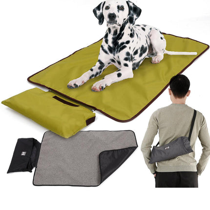 Portable Waterproof Outdoor Pet Blanket - Cozy Comfort For Dogs And Cats