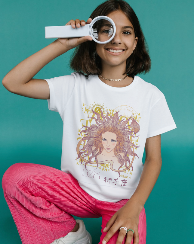 Leo T-shirt T-shirt with zodiac theme