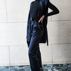 Large / BLACK