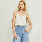 white / M