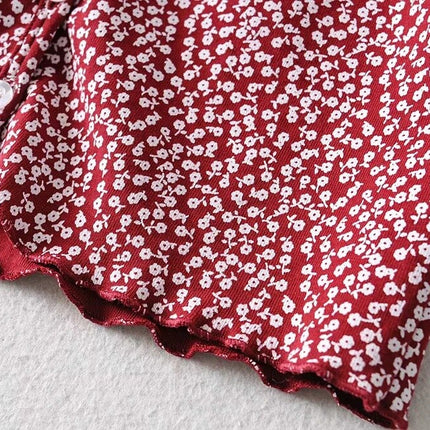 Women Scoop Neck Button down Floral Print Crop Tee Short Sleeve Floral Printed Crop Top For Women Summer Fashion